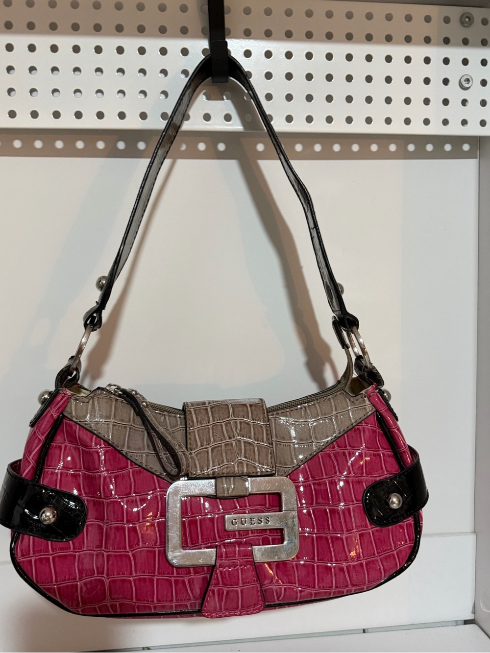 Y2K GUESS Pink Croc Embossed Patent Faux Leather Shoulder Bag Zip Silver Buckle